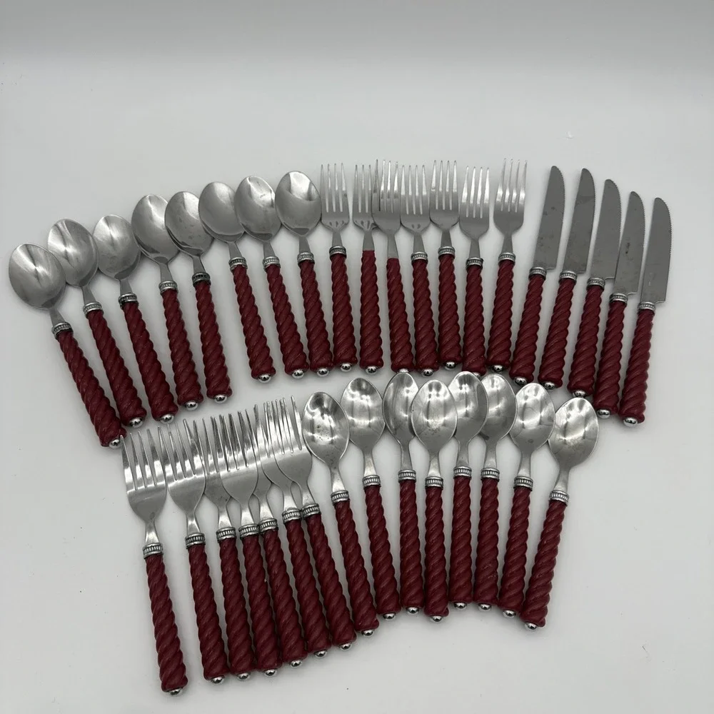 Vintage Gibson 80s Stainless Red Twisted Rope Handle Flatware Forks Spoon 35 Pcs